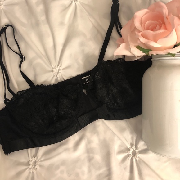 B1G1F 🌸 Jacobs Black Unlimed Bra - Picture 1 of 3